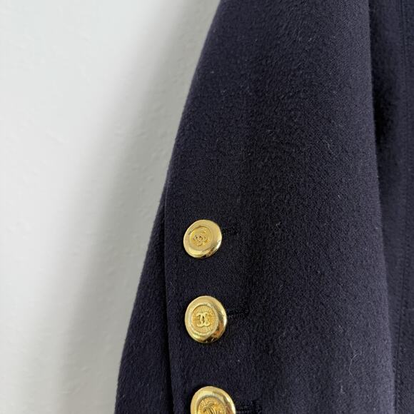 Vintage Chanel Boutique Blazer Jacket 1989/1990 Navy Gold Buttons 42 FR (US 10) - Picture 11 of 16